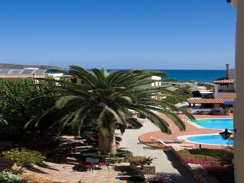 Lilium Hotel Agia Marina  Exterior photo